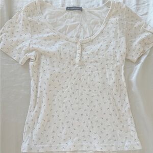 Brandy Melville Zelly top